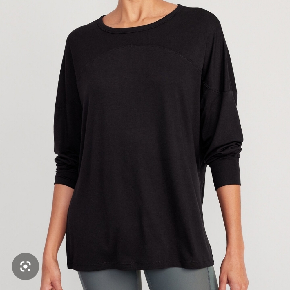 Oversized UltraLite All-Day Tunic